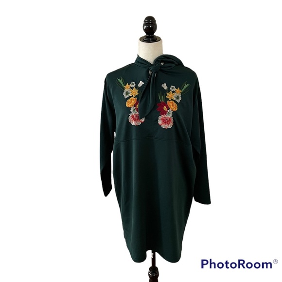 Zara | Dresses | Zara Green Floral Embroidery Dress | Poshmark